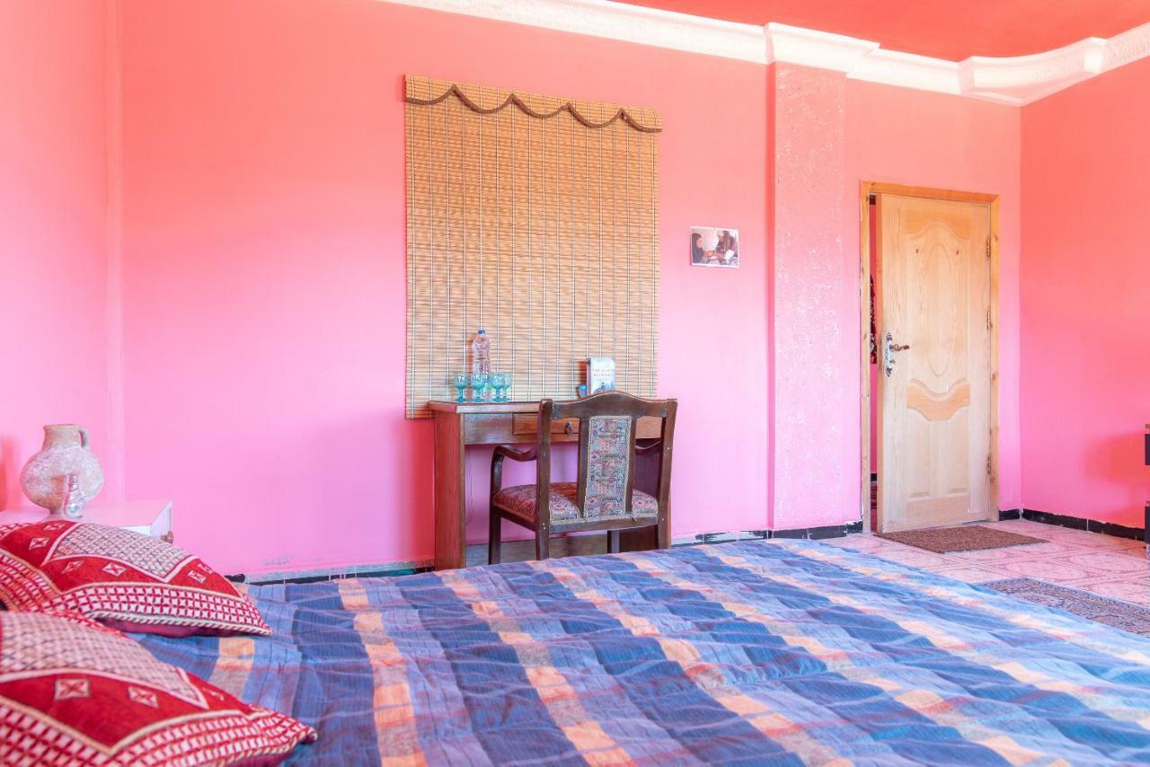 Bedouin Pink Ecohouse Bed and Breakfast Wadi Musa Buitenkant foto